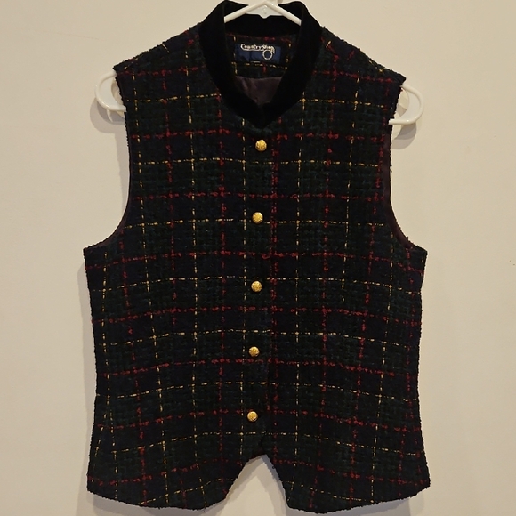 Country Shop Jackets & Blazers - Elegant Plaid Vest with Gold Accents
